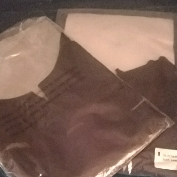 ๐HOST PICK๐Crossover Camisole - Picture 8 of 8